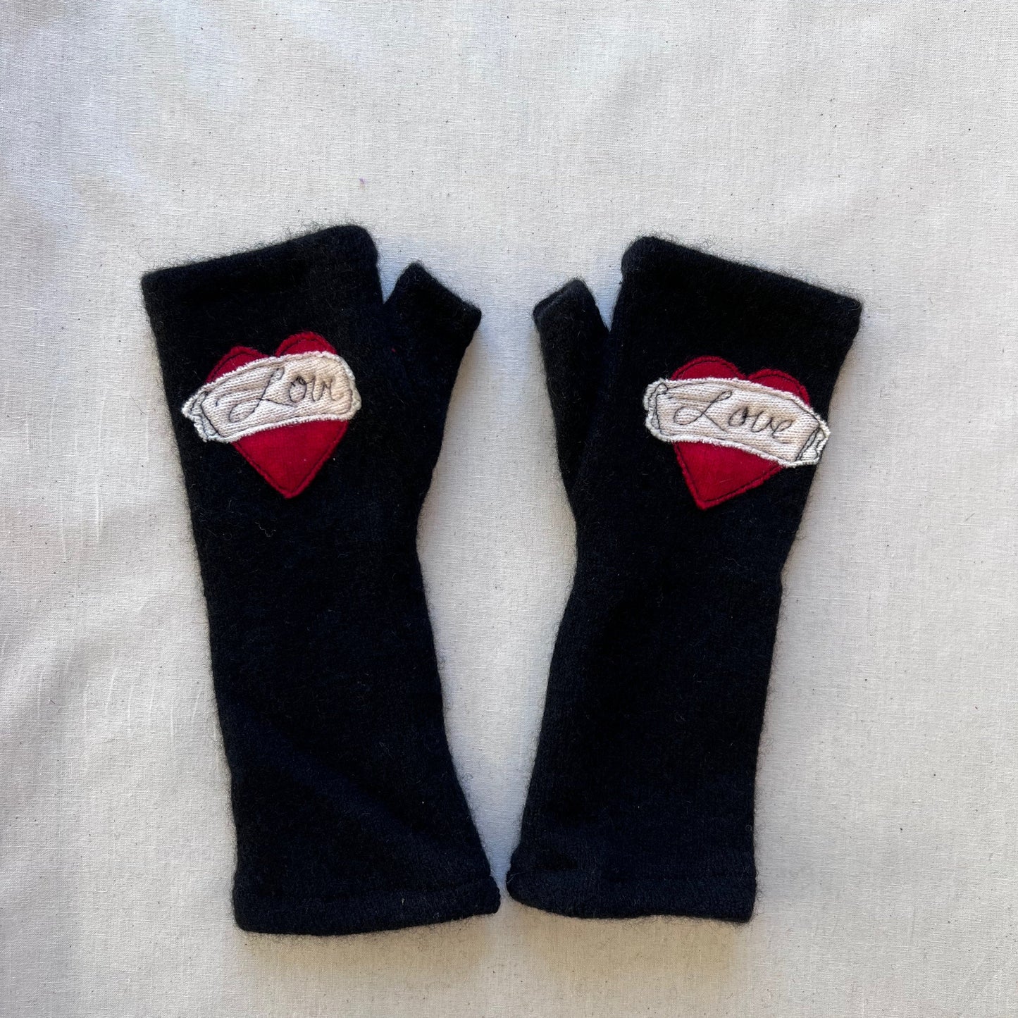 Fingerless Cashmere Gloves "Tattoo Heart"